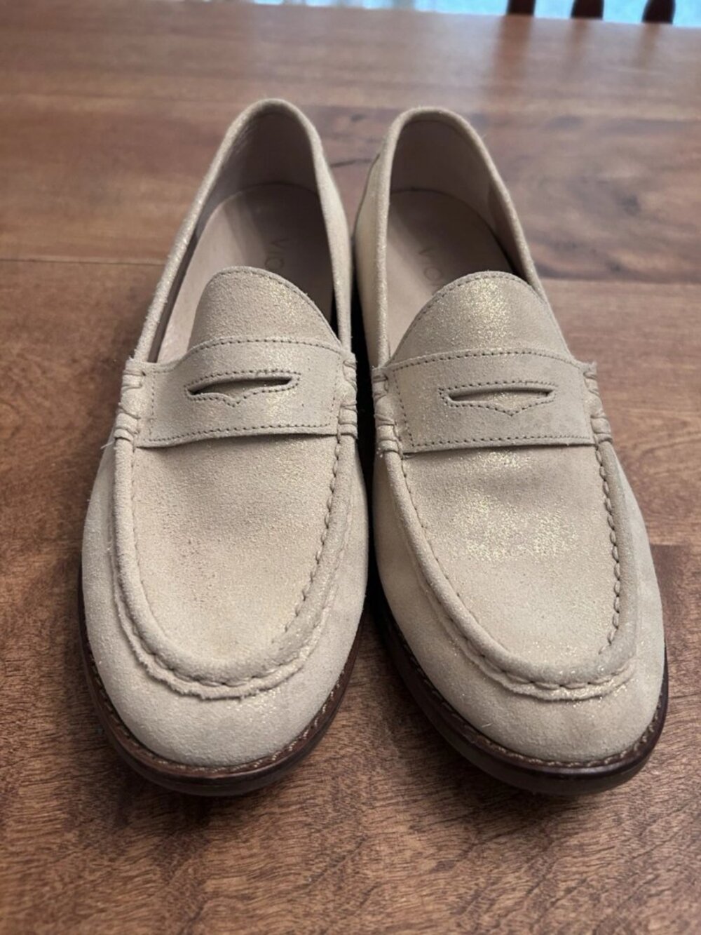 Vionic Women’s Beige Suede Loafer Flats
